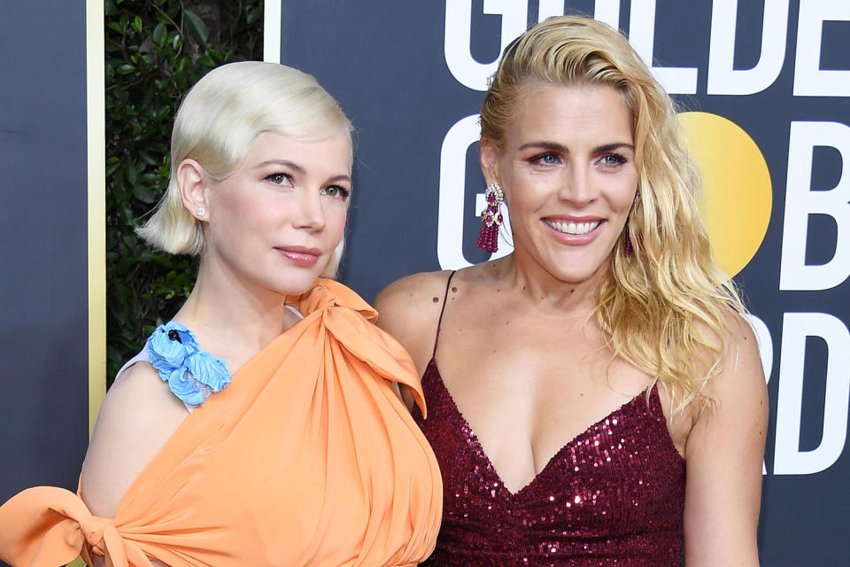 Michelle Williams und Busy Philipps auf den Golden Globes. (Bild: Getty Images)