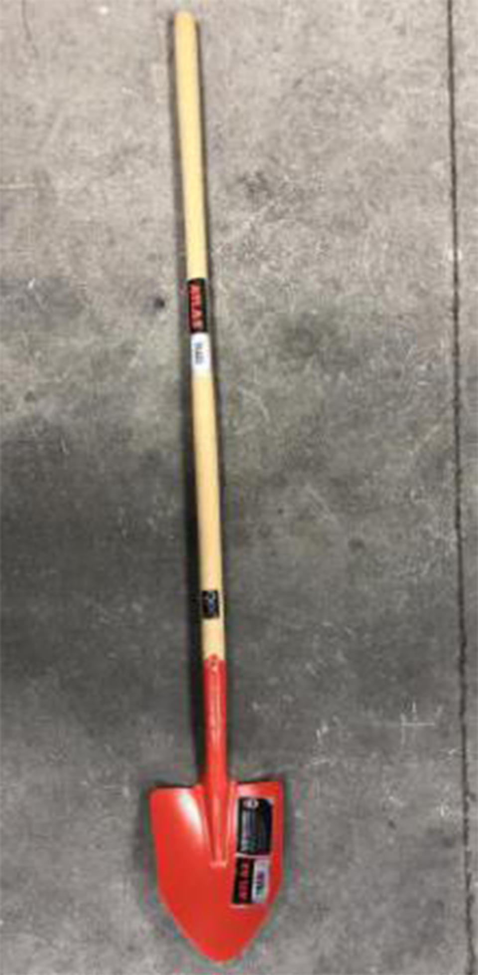 Grace Millane murder: New Zealand police are looking for a red Atlas Trade hardwood long handle, round mouth shovel similar to the one pictured. 