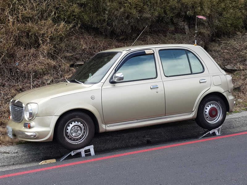 &#x0025b2;&#x004e00;&#x004f4d;&#x0099d5;&#x0099db;&#x00958b;&#x008eca;&#x004e0a;&#x006b66;&#x005dba;&#x00ff0c;&#x007adf;&#x004e0d;&#x006253;&#x007b97;&#x0082b1;&#x00529b;&#x006c23;&#x00627e;&#x00505c;&#x008eca;&#x004f4d;&#x00ff0c;&#x00800c;&#x00662f;&#x007528;&#x00505c;&#x008eca;&#x00795e;&#x005668;&#x006253;&#x009020;&#x004e00;&#x00500b;&#x005b8c;&#x007f8e;&#x00505c;&#x008eca;&#x004f4d;&#x007d66;&#x00611b;&#x008eca;&#x003002;&#x00ff08;&#x005716;&#x00ff0f;&#x007ffb;&#x00651d;&#x0081ea;&#x0081c9;&#x0066f8;&#x00300c;&#x004e2d;&#x006a6b;&#x008def;&#x006cc1;&#x004ea4;&#x00901a;&#x008cc7;&#x008a0a;&#x007ad9;&#x00300d;&#x00ff09;