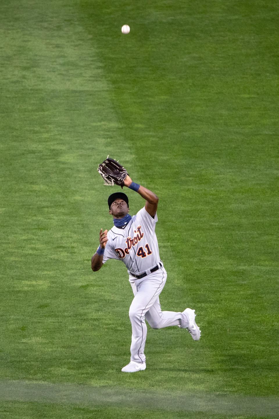 Detroit Tigers right fielder Daz Cameron catches a fly ball in the first inning against the Minnesota Twins at Target Field, Sept. 22, 2020.