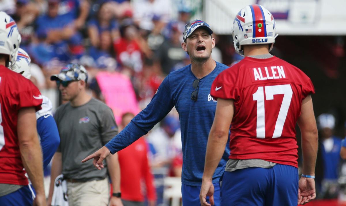 Here's why Bills OC Ken Dorsey lost his mind at the end of the Dolphins game