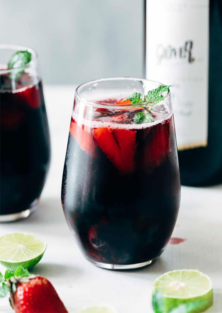 15 Healthier Summer Cocktails That Actually Taste Great