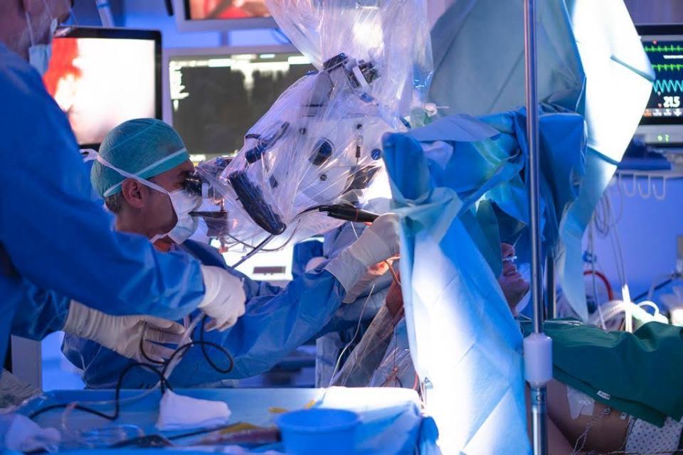 Neurosurgeon Dr. Christian Brogna operates on a male patient, who is fully awake, to remove a brain tumor at the Paideia International Hospital in Rome, Italy, October 10, 2022. / Credit: Courtesy of Paideia International Hospital