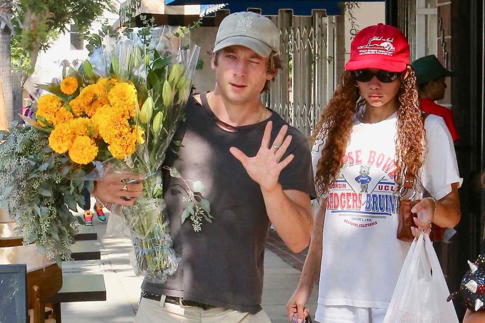 <p>TheImageDirect.com</p> Jeremy Allen White and Ashley Moore shop for flowers in Los Angeles on September 24, 2023