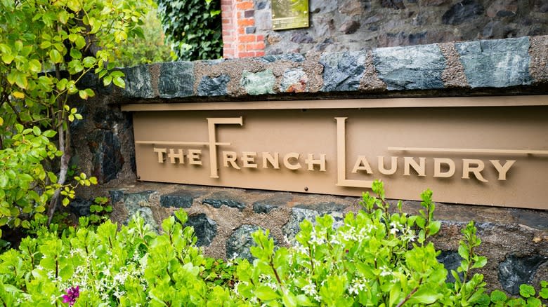 French Laundry sign