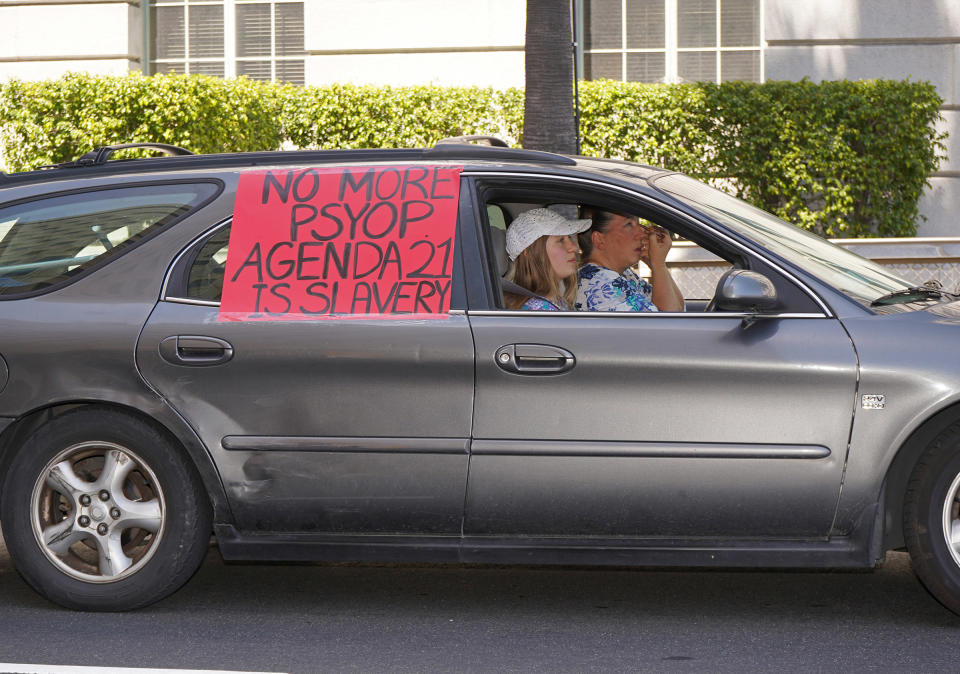 Protesters at an anti-lockdown protest in Downtown Los Angeles, July 13, 2020.<span class="copyright">Jamie Lee Curtis Taete</span>