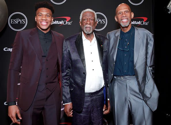 LOS ANGELES, CALIFORNIA - JULY 10: (L-R) Giannis Antetokounmpo, Bill Russell, and Kareem Abdul-Jabbar attend The 2019 ESPYs at Microsoft Theater on July 10, 2019 in Los Angeles, California. (Photo by Rich Fury/Getty Images)