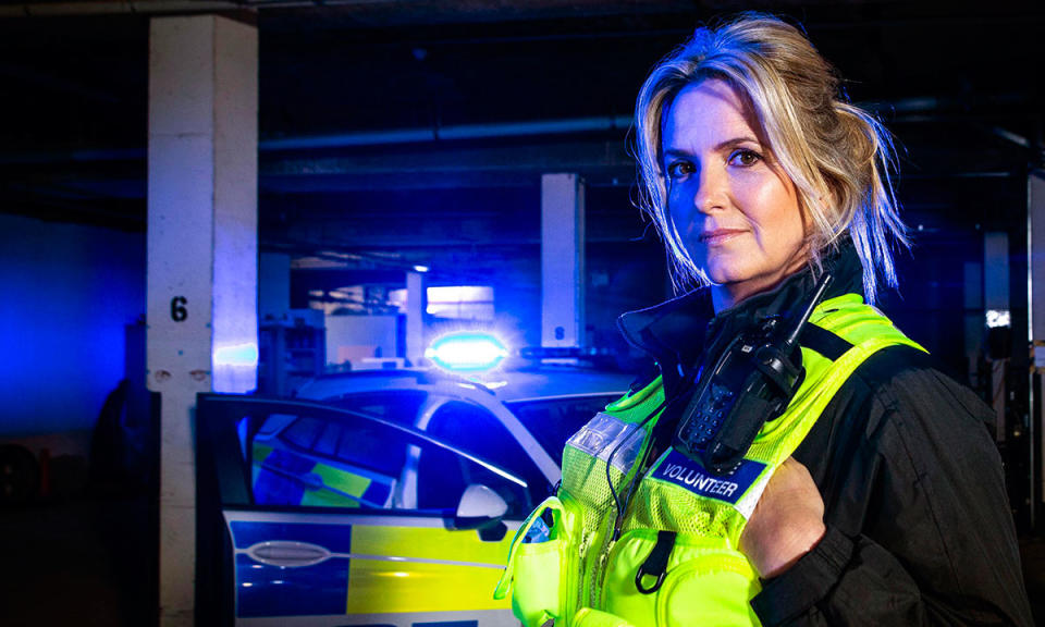 Penny Lancaster dans son uniforme de police.