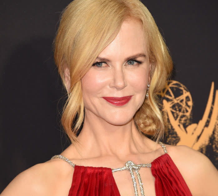 Nicole Kidman is the dancing girl emoji in this ~sizzling~ red dress at the 2017 Emmys