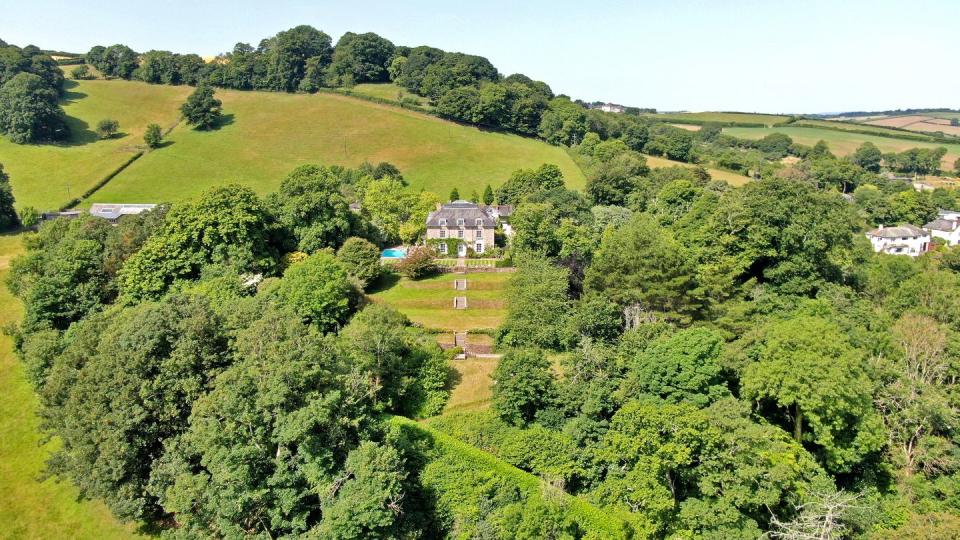 former devon home of led zeppelin bassist for sale