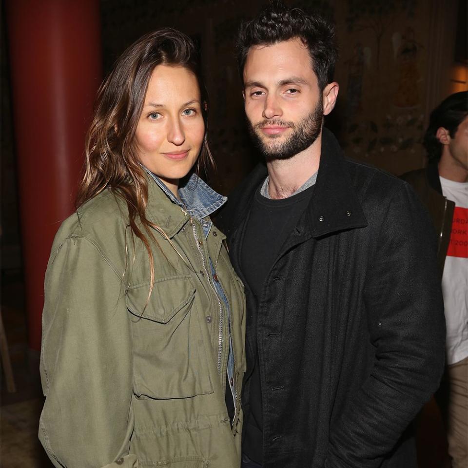 Domino Kirke and Penn Badgley