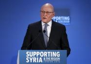 Lebanon's Prime Minister Tammam Salam speaks at the donors Conference for Syria in London, Britain February 4, 2016. REUTERS/Dan Kitwood/pool