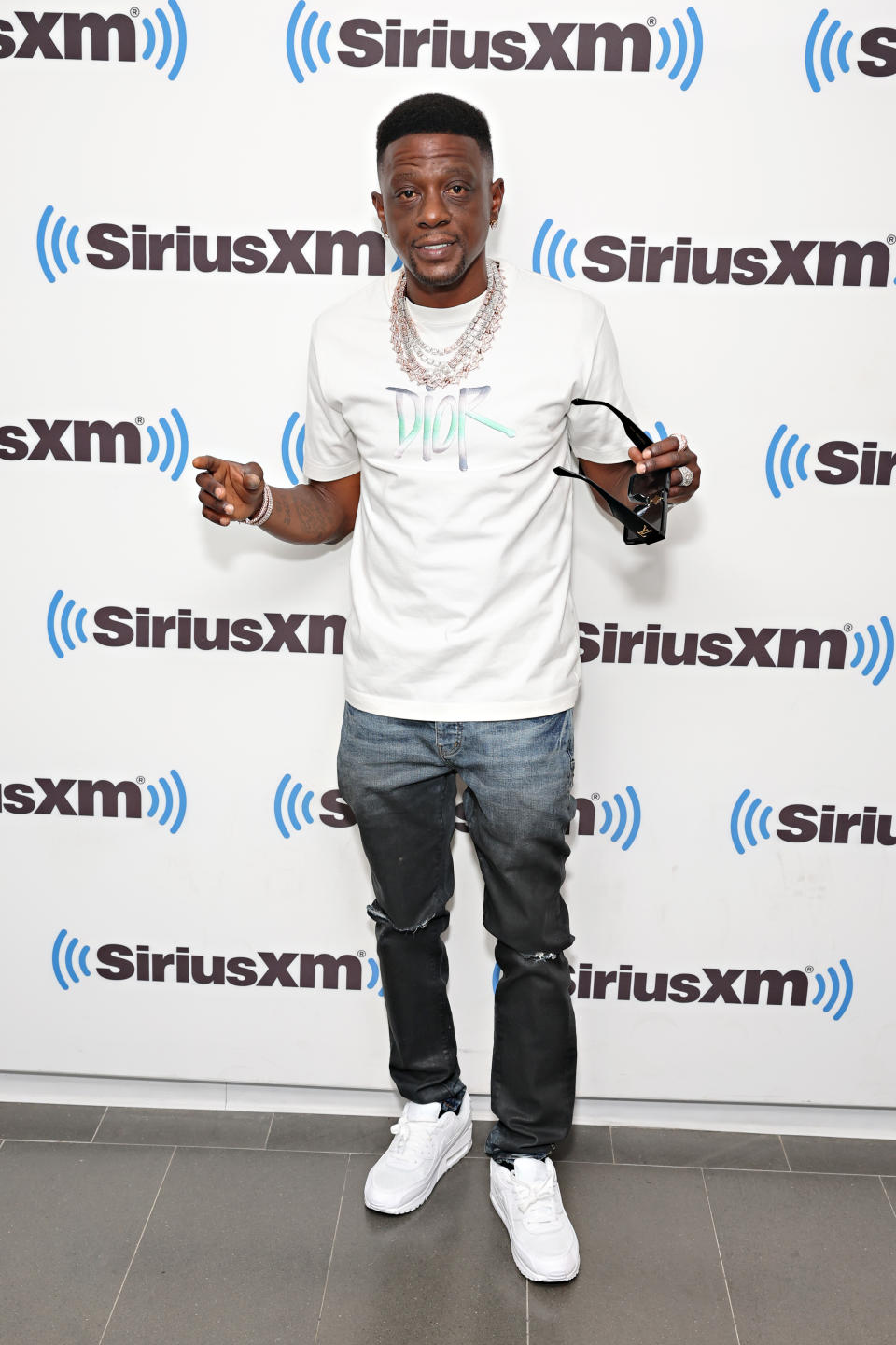 Boosie Badazz wearing white t-shirt