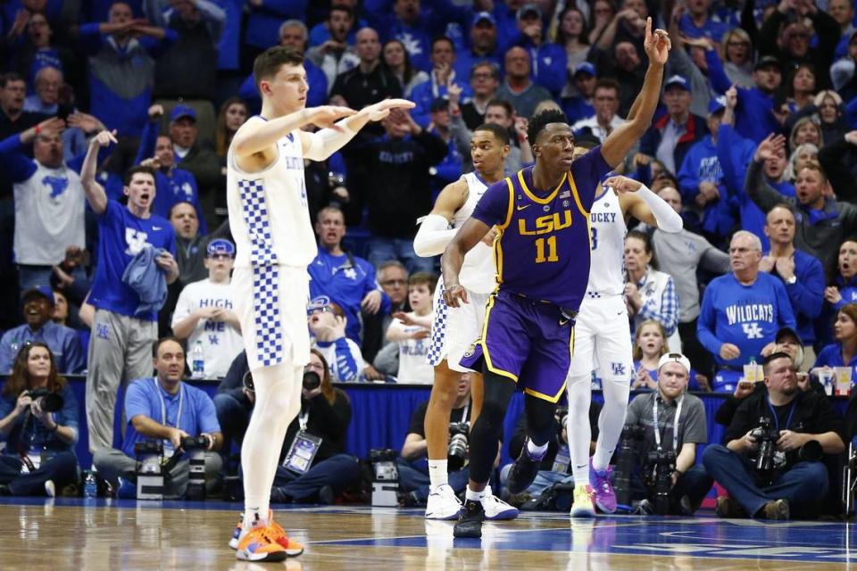 LSU’s Kavell Bigby-Williams (11) celebrated after scoring the game-winning follow shot in a 73-71 win over Kentucky in Rupp Arena on Feb. 12, 2019. That outcome was ultimately the difference between LSU (16-2) winning the SEC over UK (15-3).