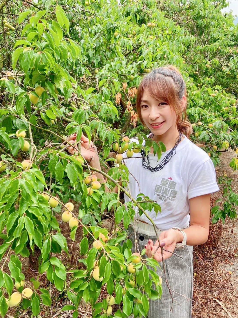 段慧琳表示造訪西拉雅的吉貝耍部落前就很興奮，因為該部落族人中，以音譯方式將姓氏翻譯成「段」，而當地姓段者人數眾多。（圖／民視）