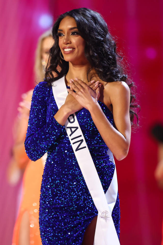 Miss Universe 2023 Opening Looks & Top 20 Finalists Photos – WWD