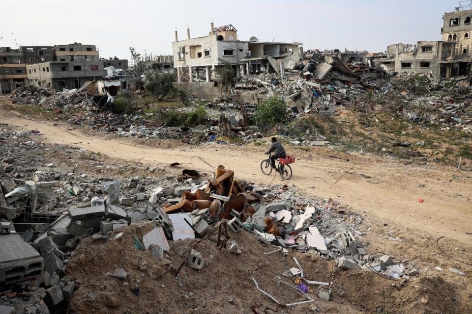 The devastation of Khan Younis following Israel pulling their troops from the city (Getty)