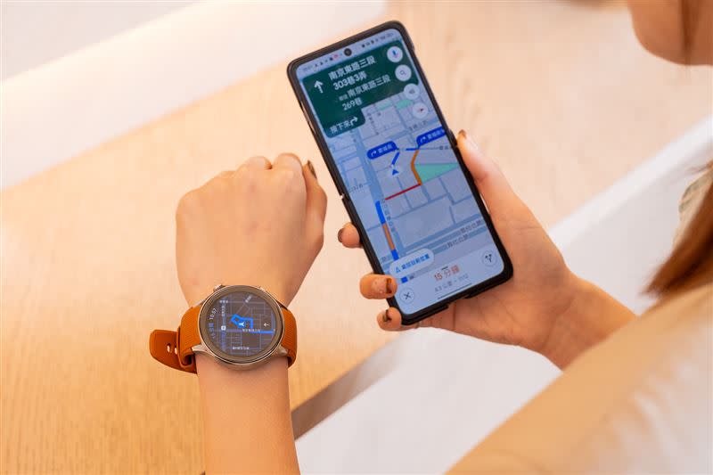 OPPO Watch X 與Wear OS by Google系統深度合作，將能讓手錶與Android手機、Google應用程式有更便捷的生態系串聯。