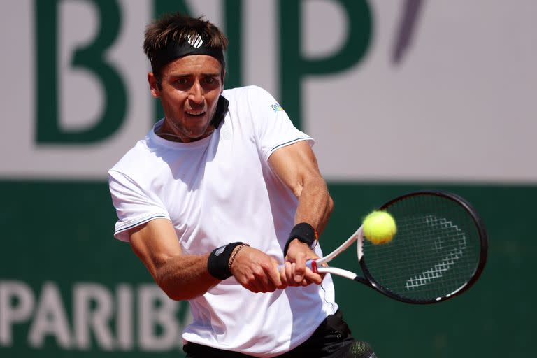 Tomás Etcheverry se enfrenta por primera vez a Alexander Zverev, que busca su mejor nivel luego de una grave lesión