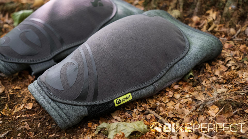 IXS Flow Evo+ Knee Guard review