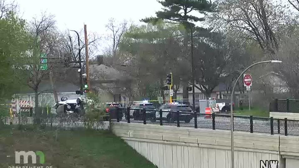 <div>The crash happened on Dowling Avenue North in Minneapolis Sunday.</div> <strong>(FOX 9)</strong>