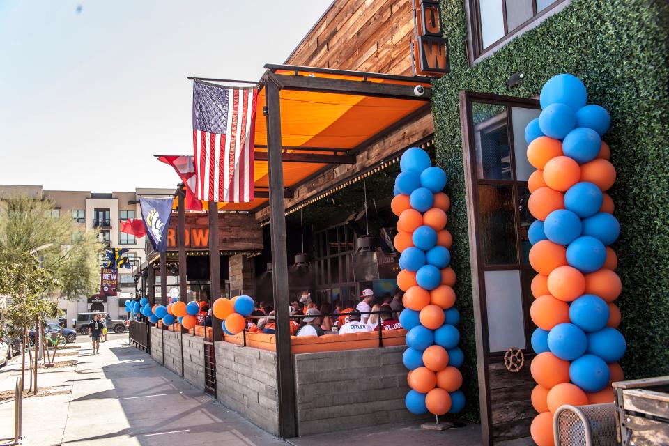 Broncos fans can come together and enjoy a game at Dierks Bentley’s Whiskey Row, a popular country bar in Scottsdale.