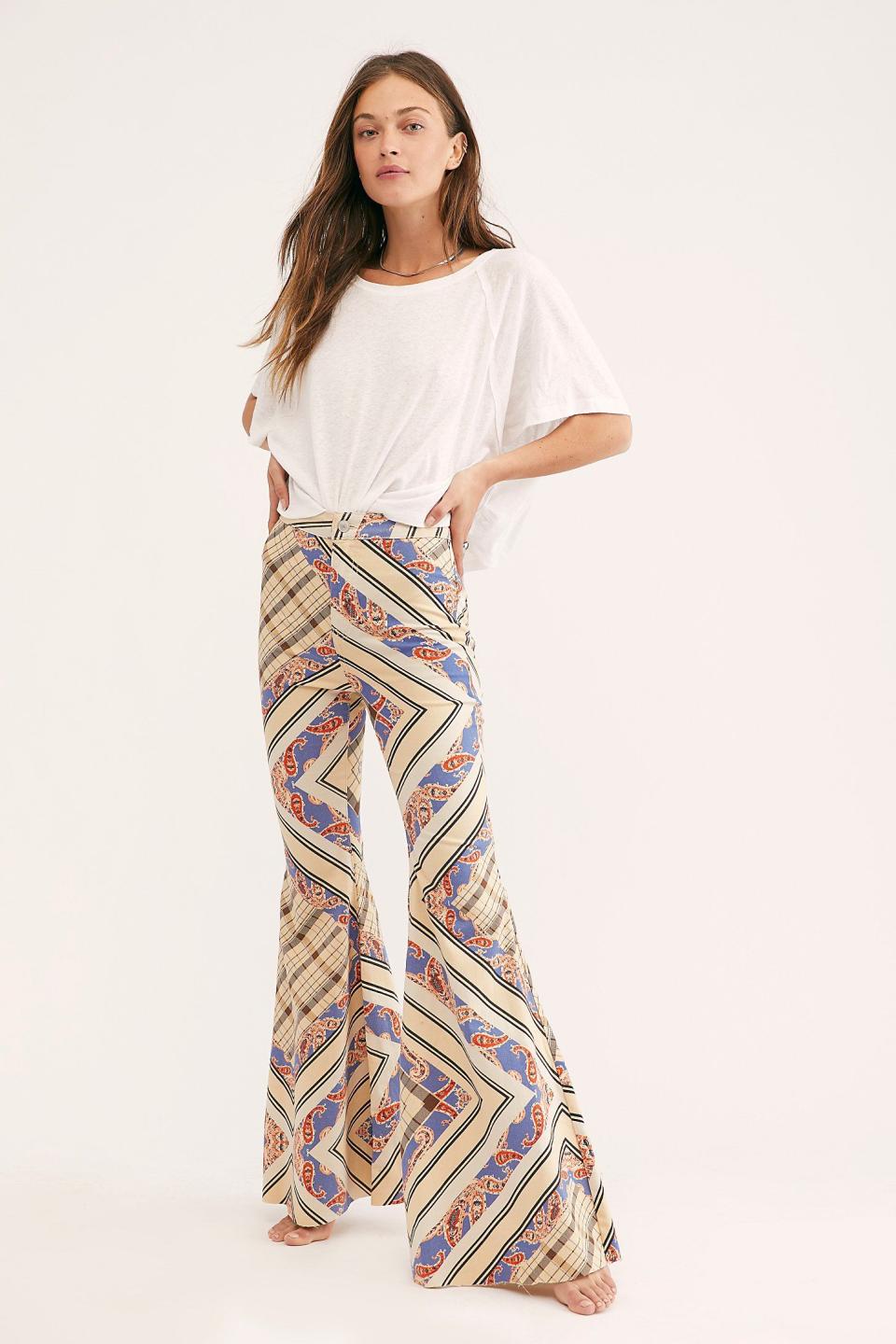 Printed Flare Jeans