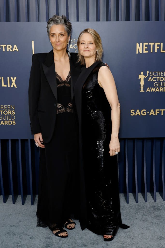 (L-R) Alexandra Hedison and Jodie Foster attend the 30th Annual Screen Actors Guild Awards at Shrine Auditorium and Expo Hall on February 24, 2024 in Los Angeles, California.