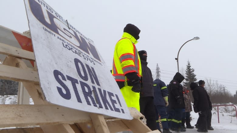 Steelworkers accept deal with IOC to end Labrador City strike