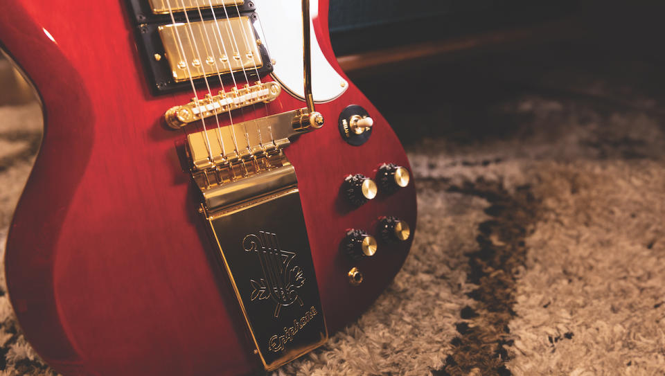 A Maestro Vibrola tailpiece on a Epiphone Joe Bonamassa 1963 SG Custom guitar