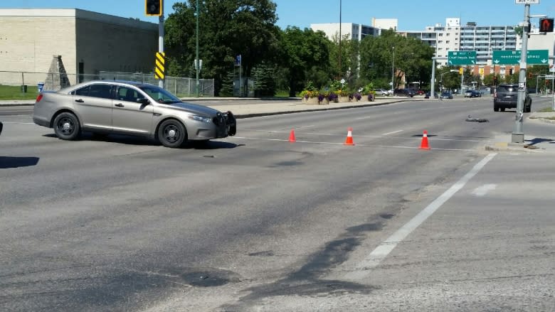 Pedestrian in stable condition after Henderson crash