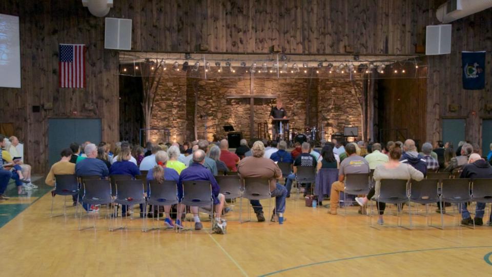 <div class="inline-image__caption"><p>Pastor Ken Graves preaches during an indoor service at Calvary Chapel in Orrington, Maine, May 24. The service was held in defiance of Maine Gov. Janet Mills’ order that churches not reopen until May 29 and then only if they limit gatherings to 50 people or less and everyone wears a face mask.</p></div> <div class="inline-image__credit">Johanna S. Billings</div>