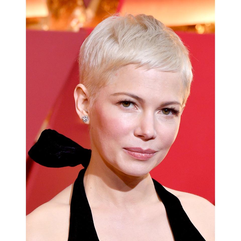 Michelle Williams's Layered Pixie