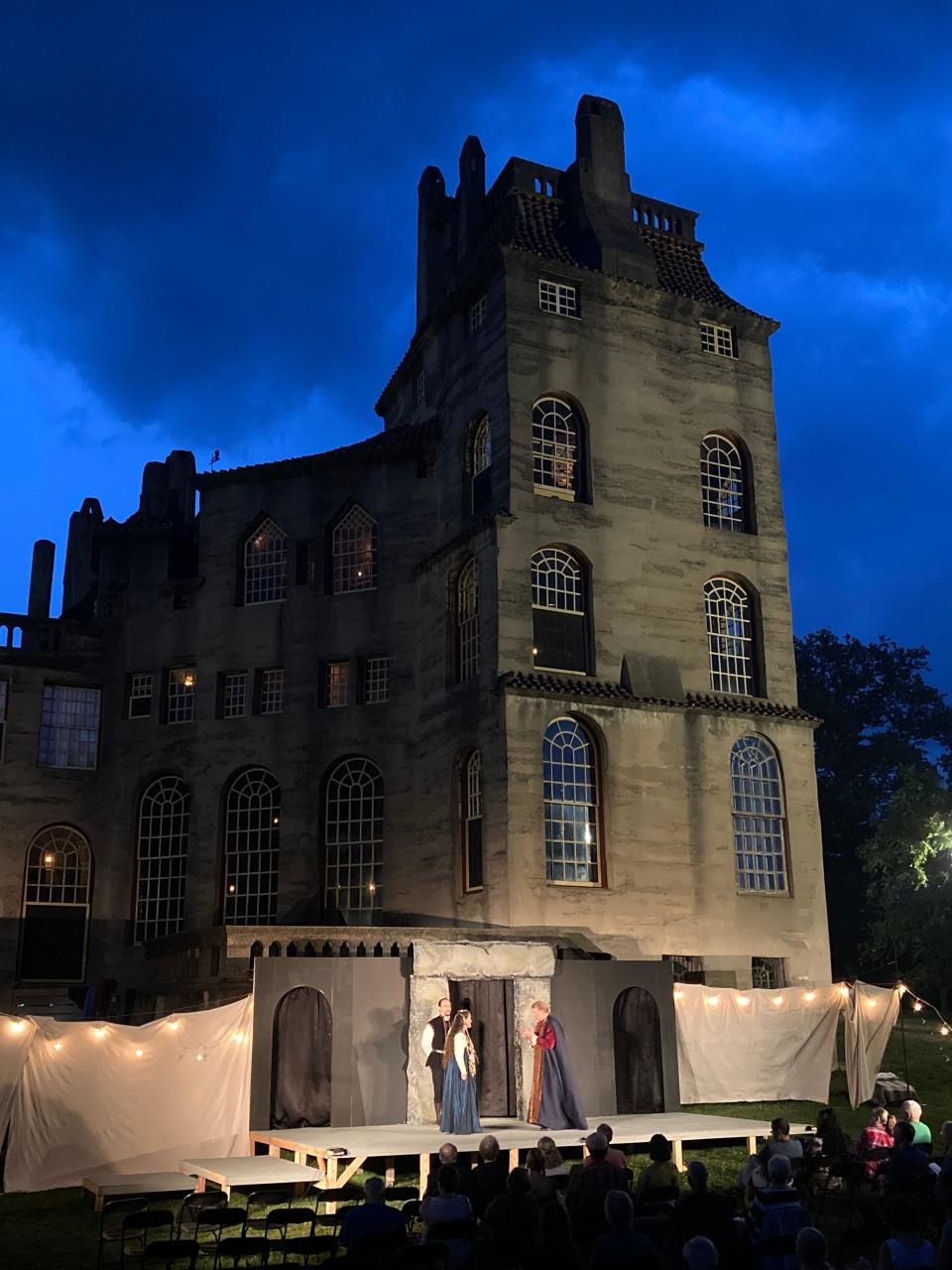 Shakespeare at Fonthill Castle