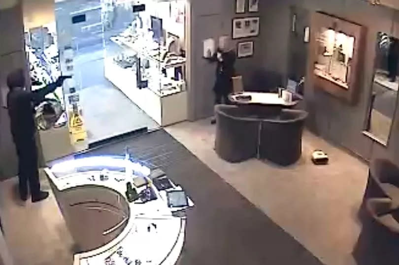 CCTV footage shows Matthew Ferry robbing Laing's Jewellery store in Edinburgh's