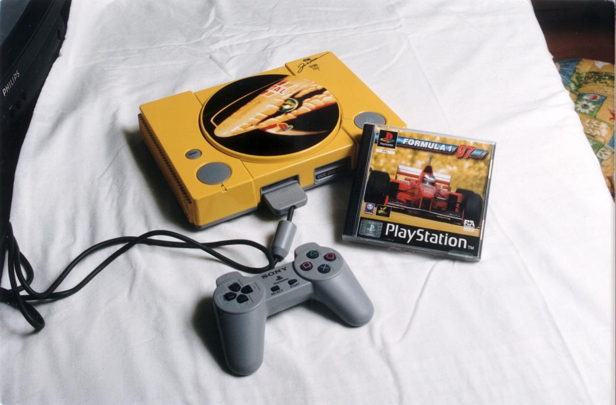 Console de Jogos Retro - PS1 - Lesate