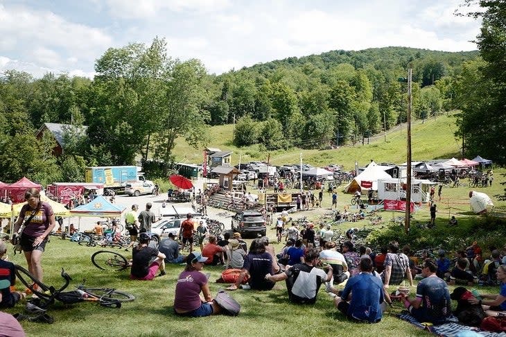 <span class="article__caption">There was plenty to keep everyone busy before and after the riding.</span> (Photo: Meg McMahon)