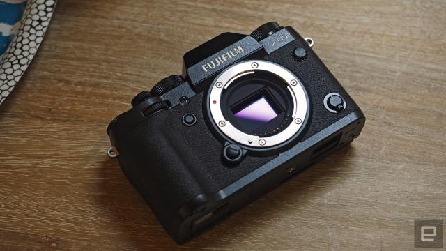 24 hours with Fujifilm's X-T2 mirrorless camera