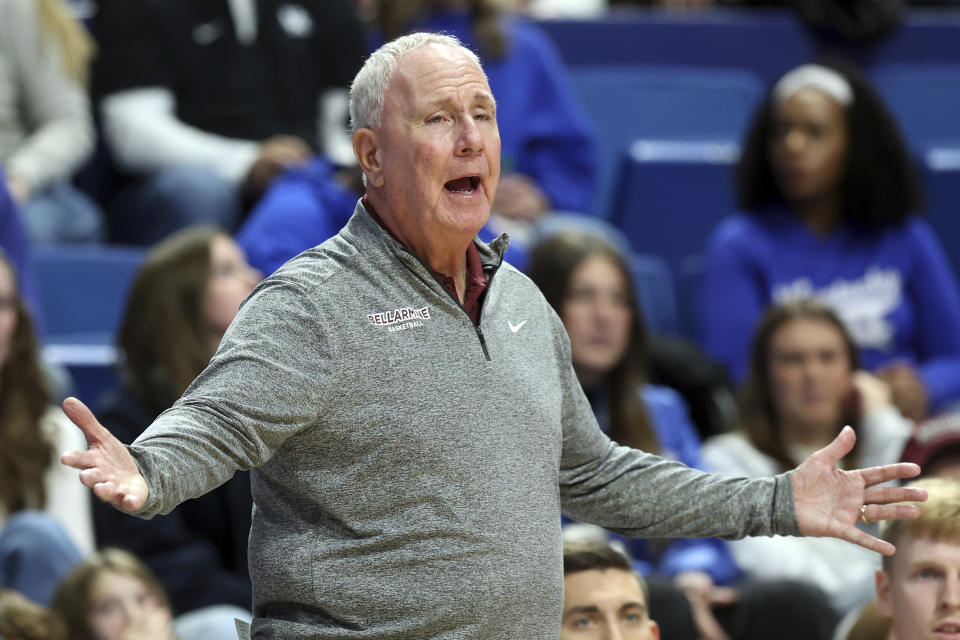 Bellarmine coach Scott Davenport reacts to a play during the first half of the team's NCAA college basketball game against Kentucky in Lexington, Ky., Tuesday, Nov. 29, 2022. (AP Photo/James Crisp)