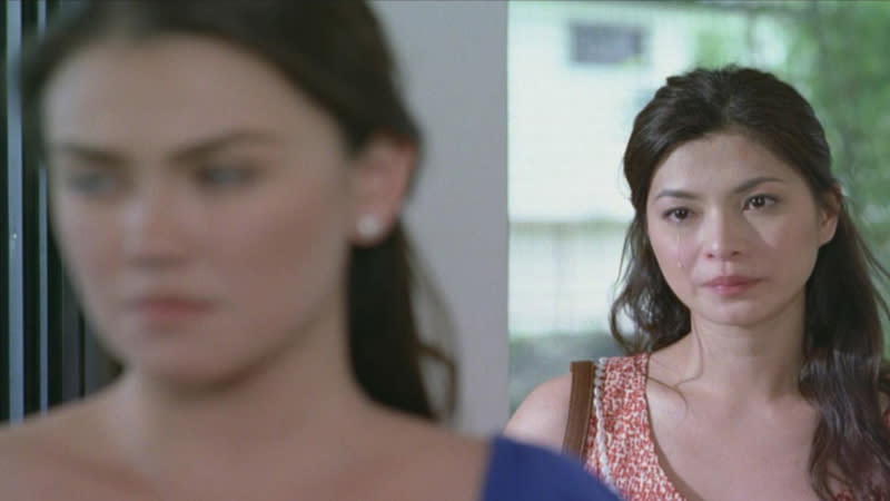 Watch the official trailer of the MMFF 2012 entry "One More Try" starring Angel Locsin, Dingdong Dantes, Angelica Panganiban and Zanjoe Marudo. (Video courtesy of Star Cinema)