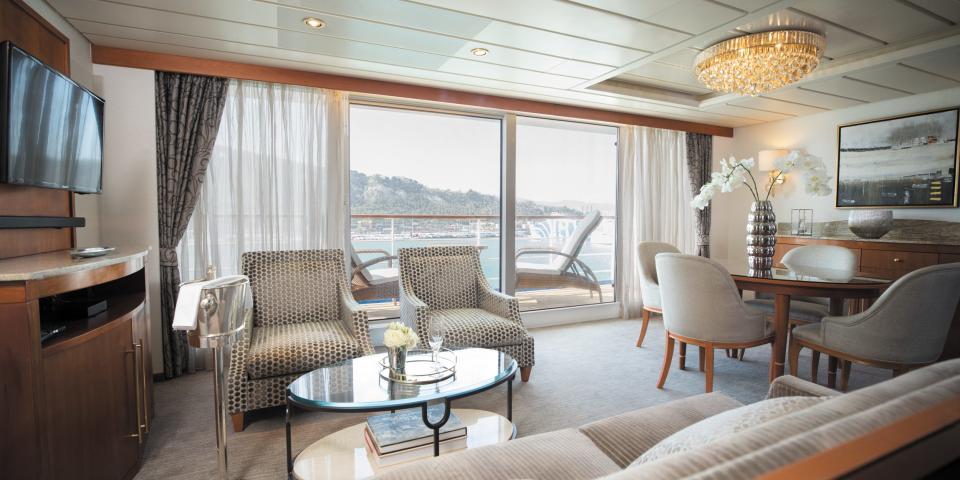 A suite on the Seven Seas Mariner.