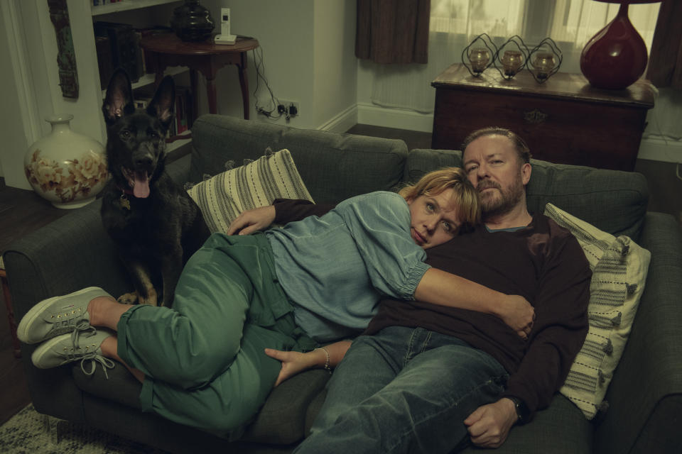 Kerry Goldliman and Rickey Gervais in After Life. (Netflix)