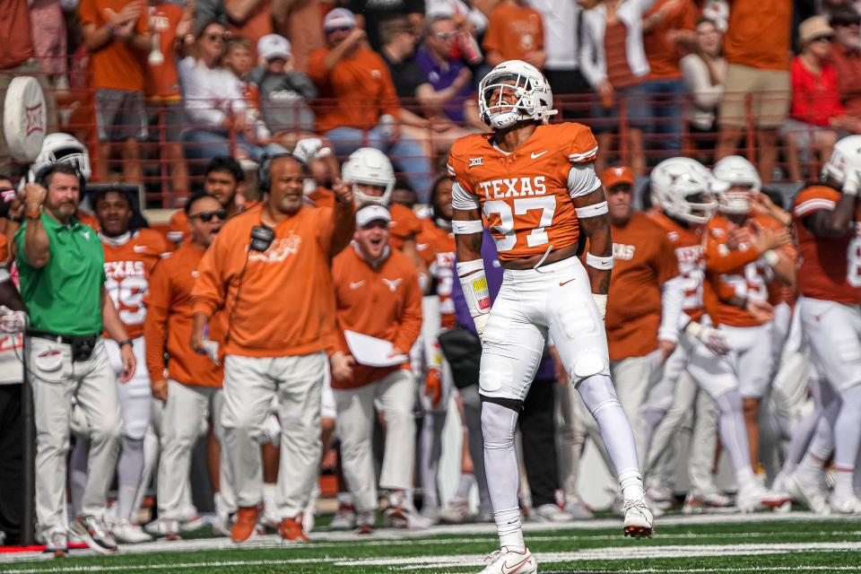 Texas linebacker Morice Blackwell Jr. celebrates a defensive stop against Kansas State during the Nov. 4 win at Royal-Memorial Stadium. The Longhorns have a tough matchup at Iowa State on Saturday.