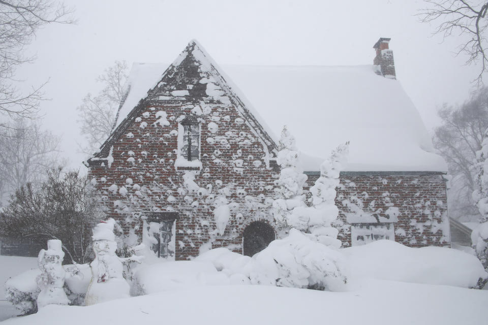 A winter storm rolls through Western New York Saturday, Dec. 24, 2022, in Amherst N.Y. A battering winter storm has knocked out power to hundreds of thousands of homes homes and businesses across the United States on Saturday. It left millions more to worry about the prospect of further outages and crippled police and fire departments. (AP Photo/Jeffrey T. Barnes)