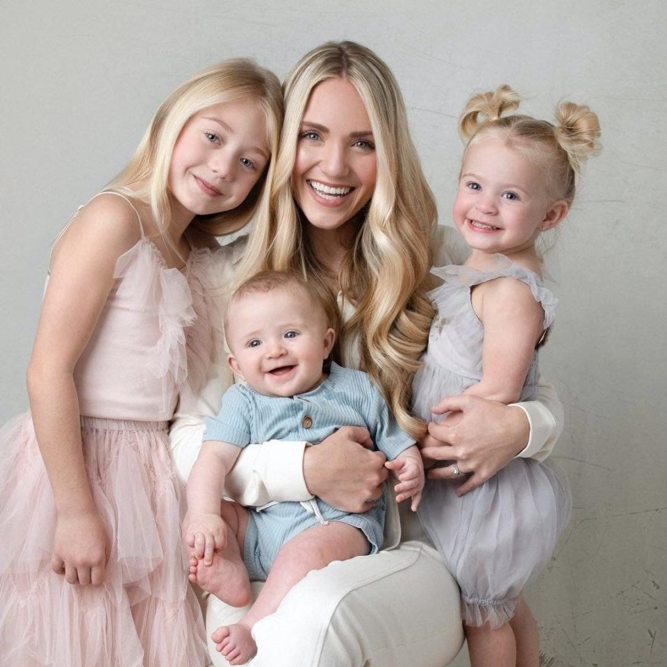 The USA TODAY American Influencer Awards Parenting/Family Influencer of the Year, Savannah LaBrant (@sav.labrant).