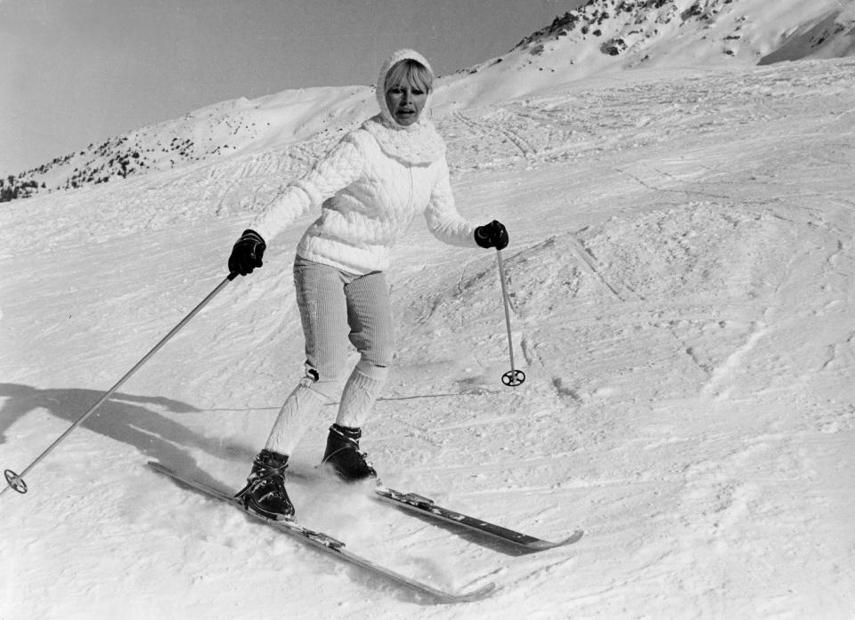 <p>The typically elegant <strong>Brigitte Bardot</strong> skis awkwardly down a German slope on<strong> January 1, 1962.</strong></p>