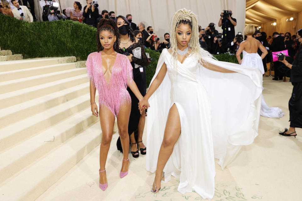 Chloe Bailey and  Halle Bailey at the 2021 Met Gala