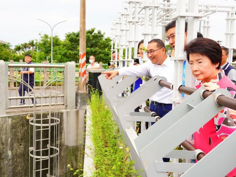 《圖說》市長侯友宜說，全長1.5公里親近自然水域、通勤綠廊的休憩廣場，可以讓市民們感受到不一樣的城市風景。〈水利局提供〉