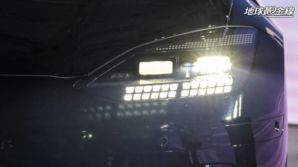 LED頭燈為Ioniq 6全車系標配。(攝影/ 陳奕宏)