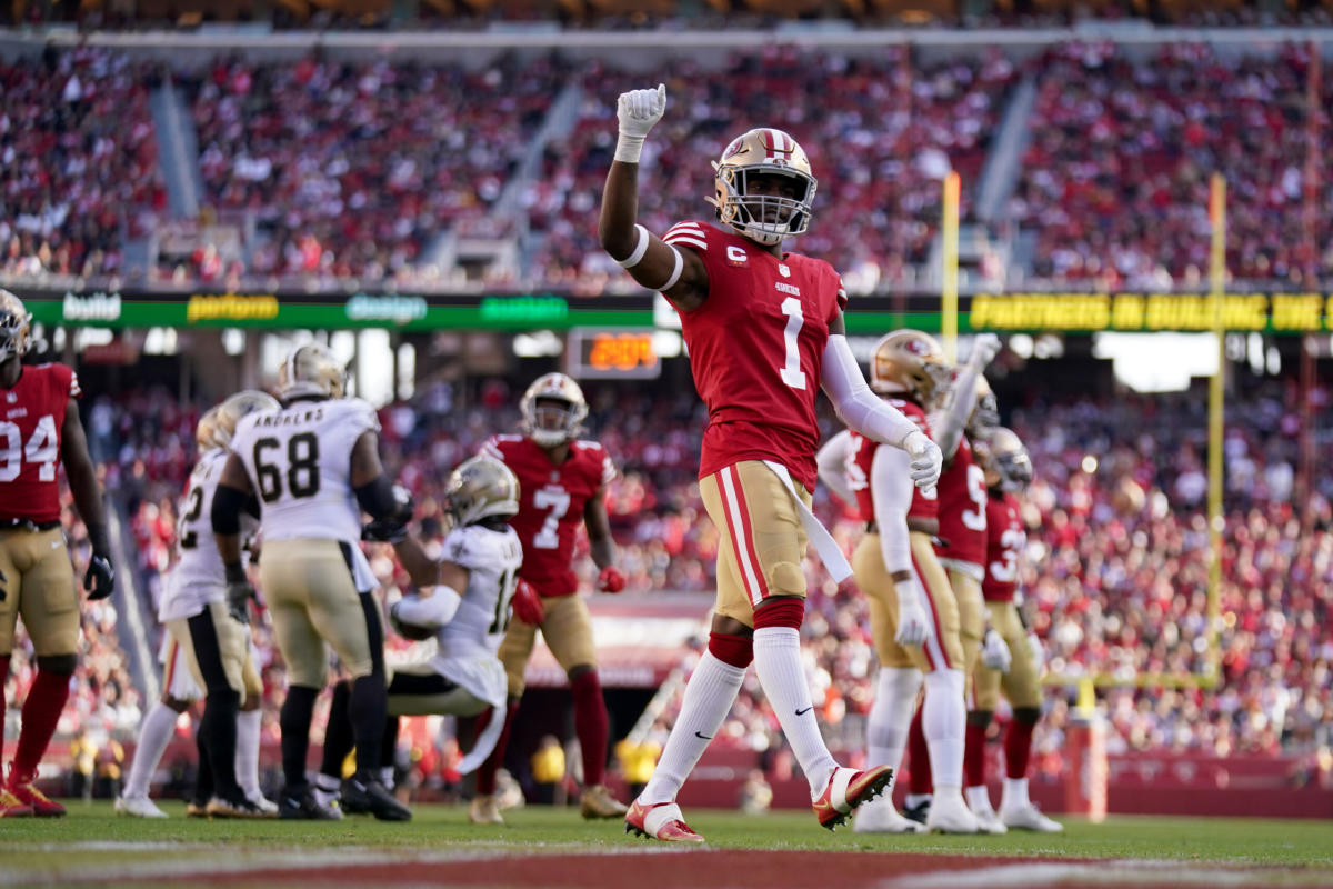 San Francisco 49ers on X: Closing time, one last call for free #49ers  tickets 